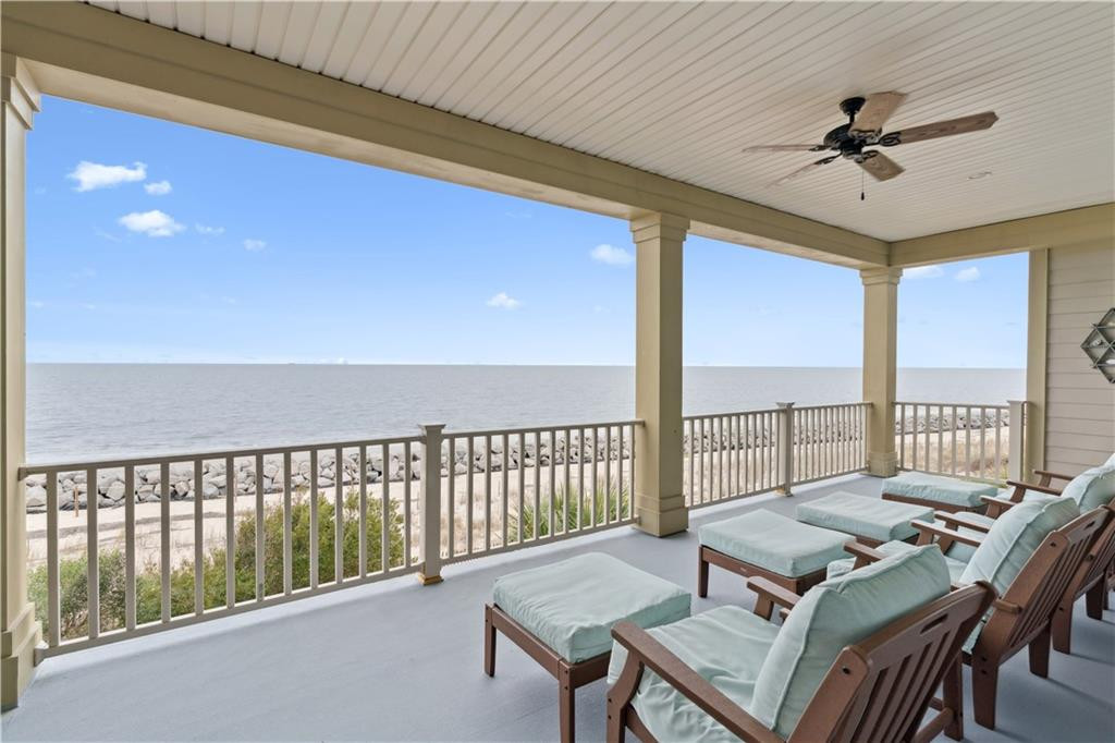 172 Turtle Track Lane, Ocean Front