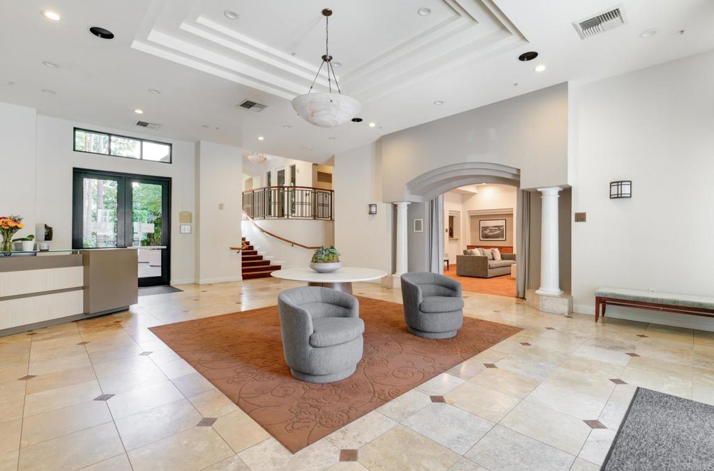 2400 5th Ave 339