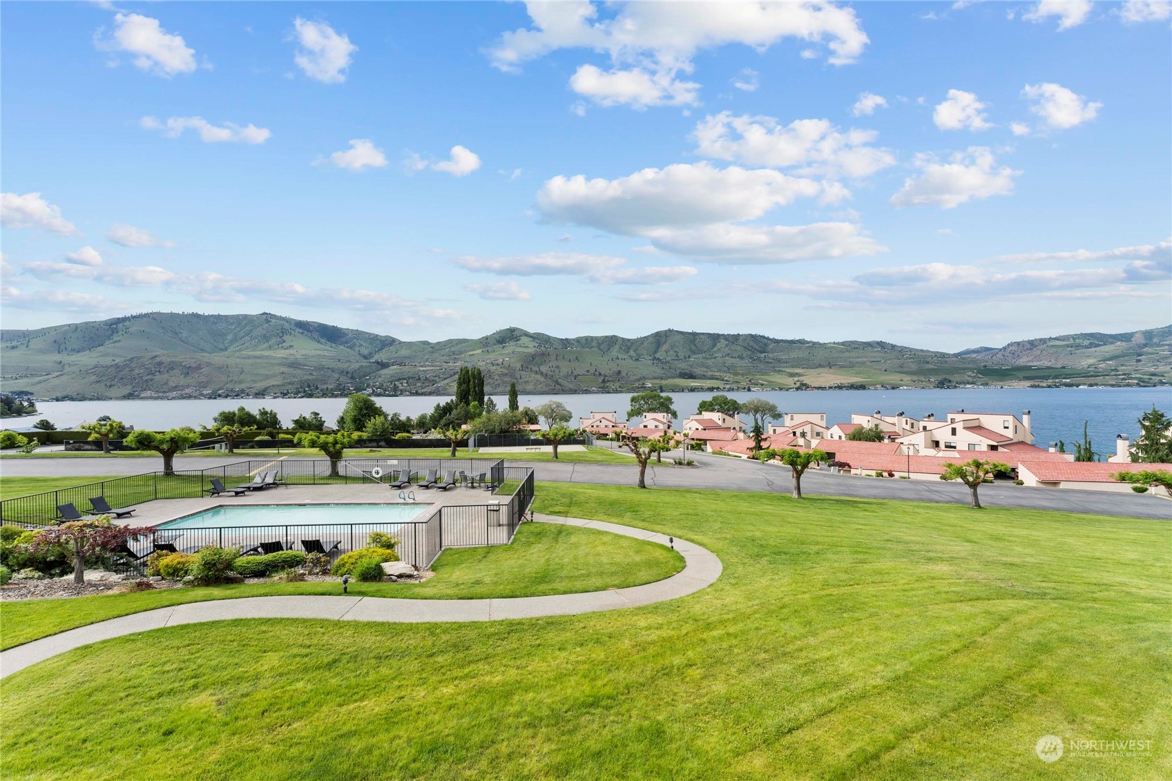 100 Lake Chelan Shores Drive Unit: 17-10