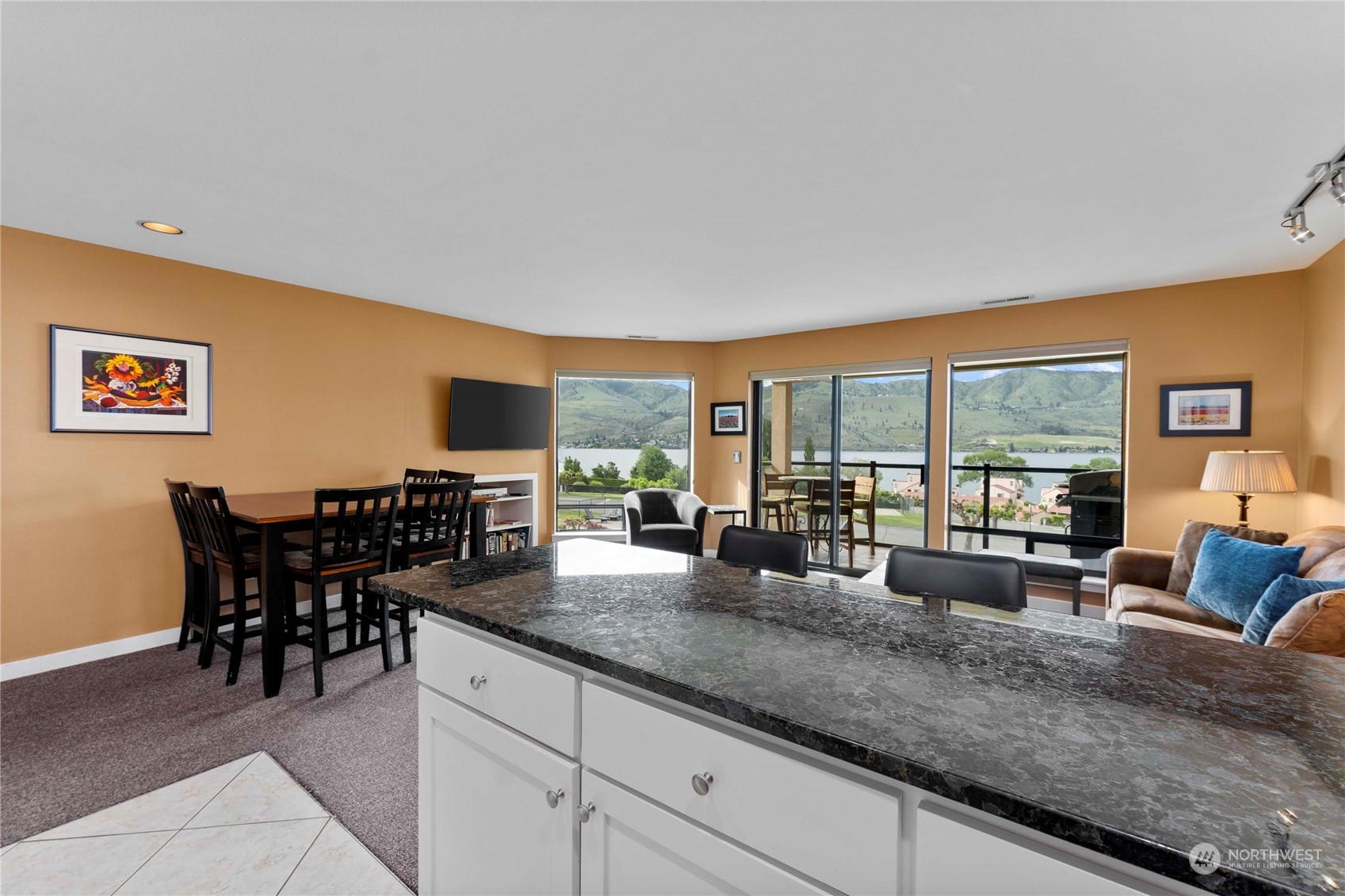 100 Lake Chelan Shores Drive Unit: 17-10