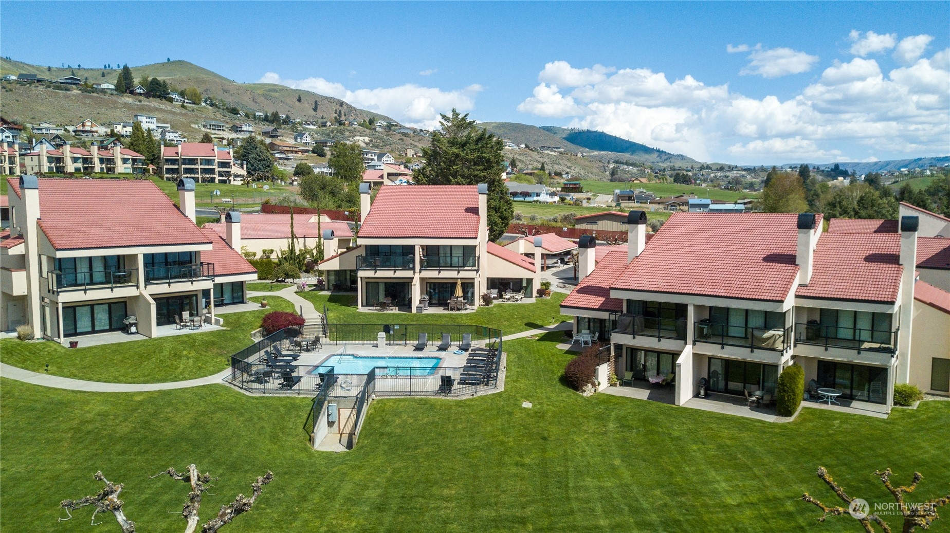 100 Lake Chelan Shores Drive Unit: 17-10