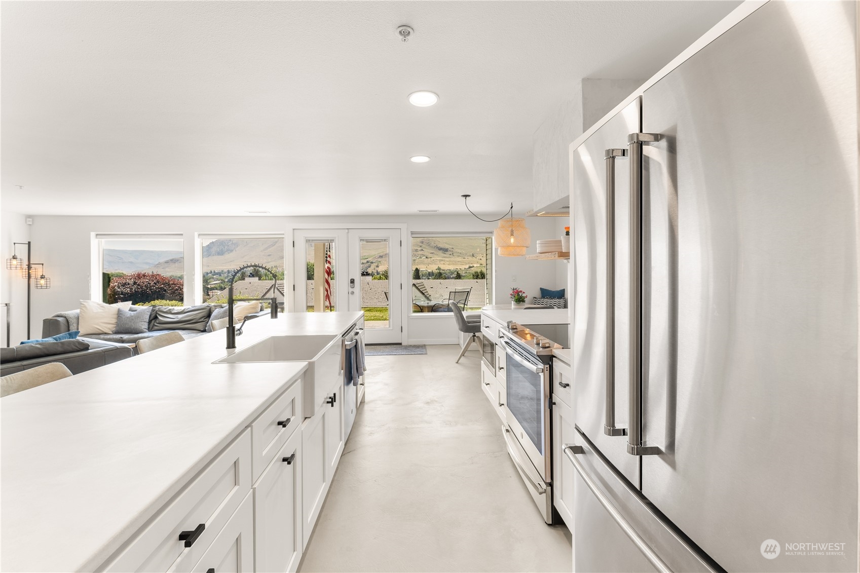 808 W Manson Highway Unit: D103