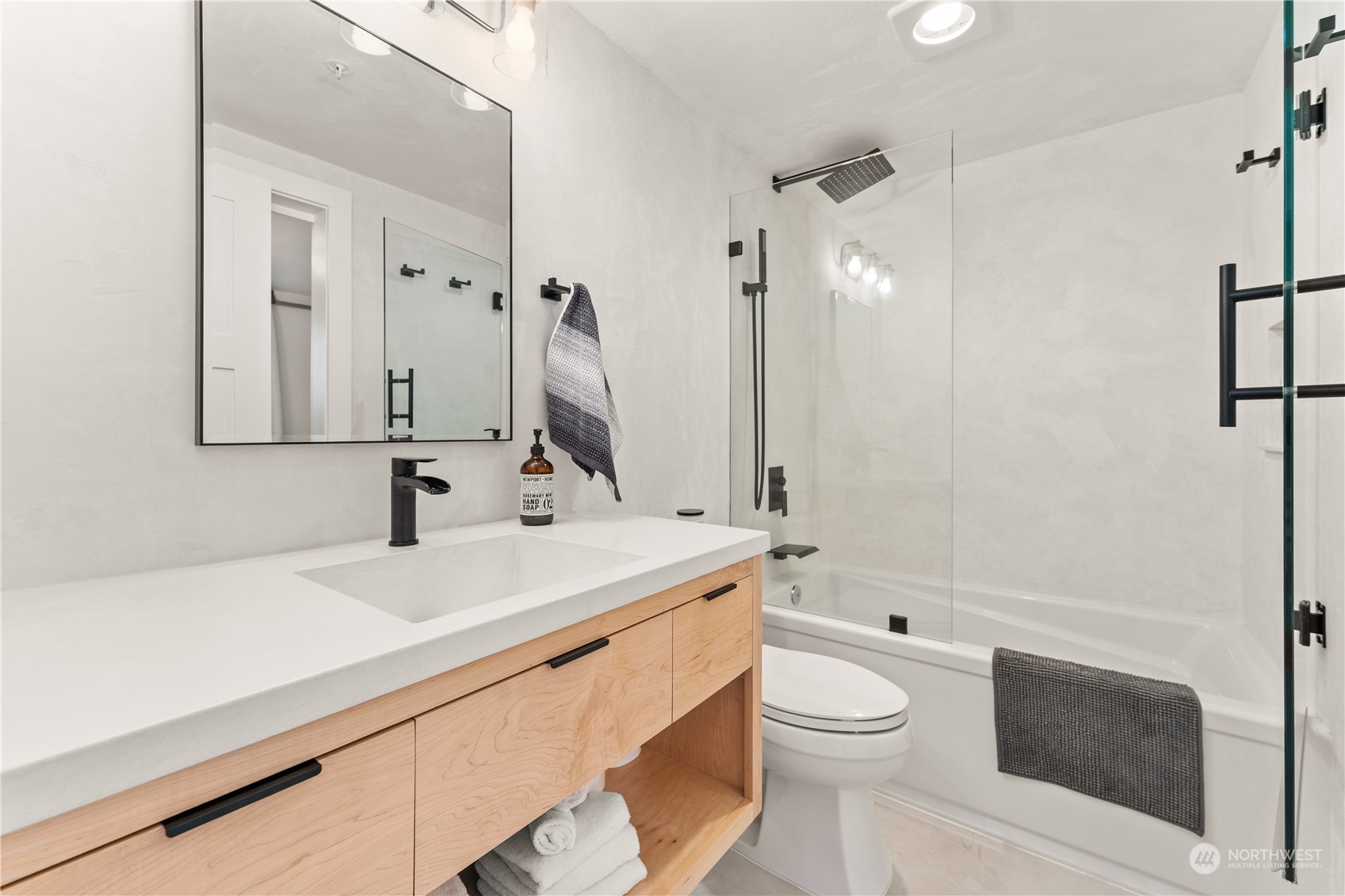 808 W Manson Highway Unit: D103