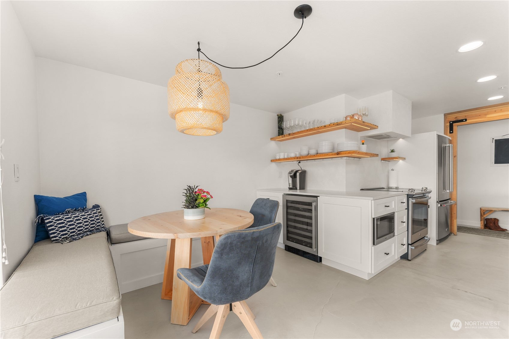 808 W Manson Highway Unit: D103