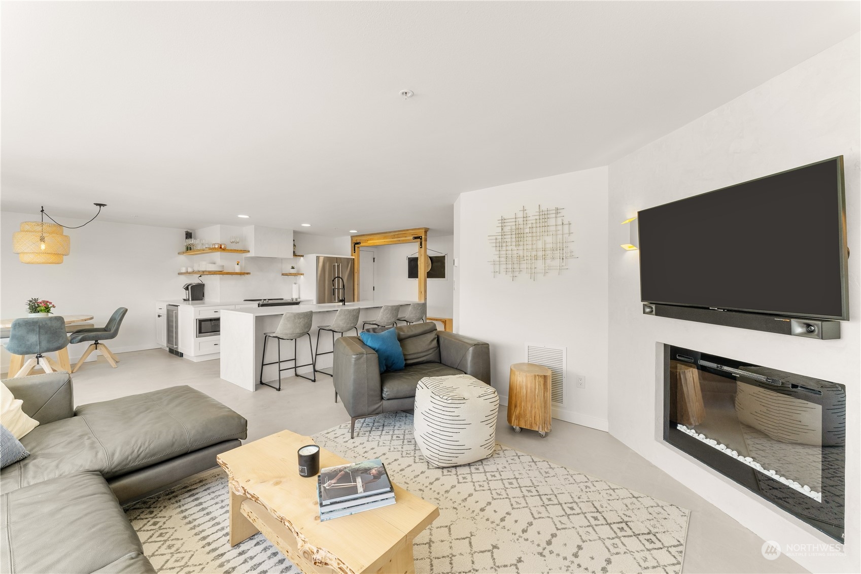 808 W Manson Highway Unit: D103