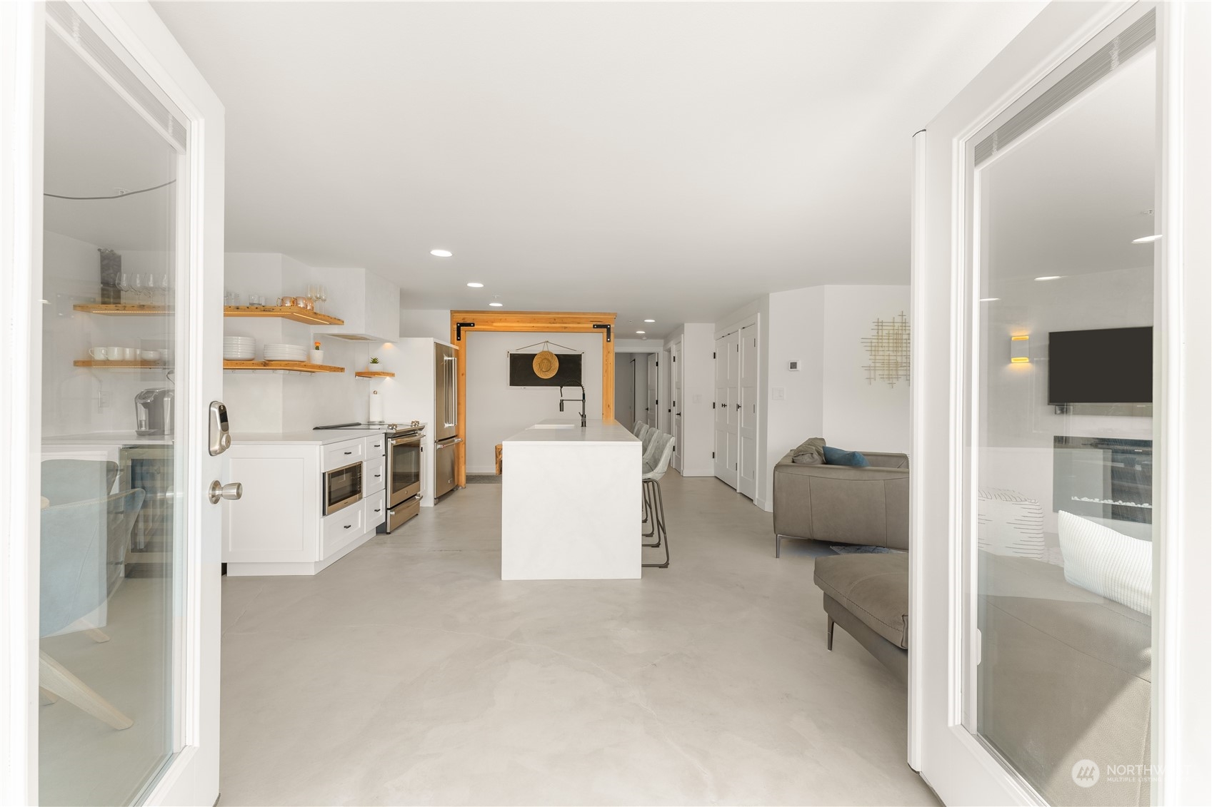 808 W Manson Highway Unit: D103