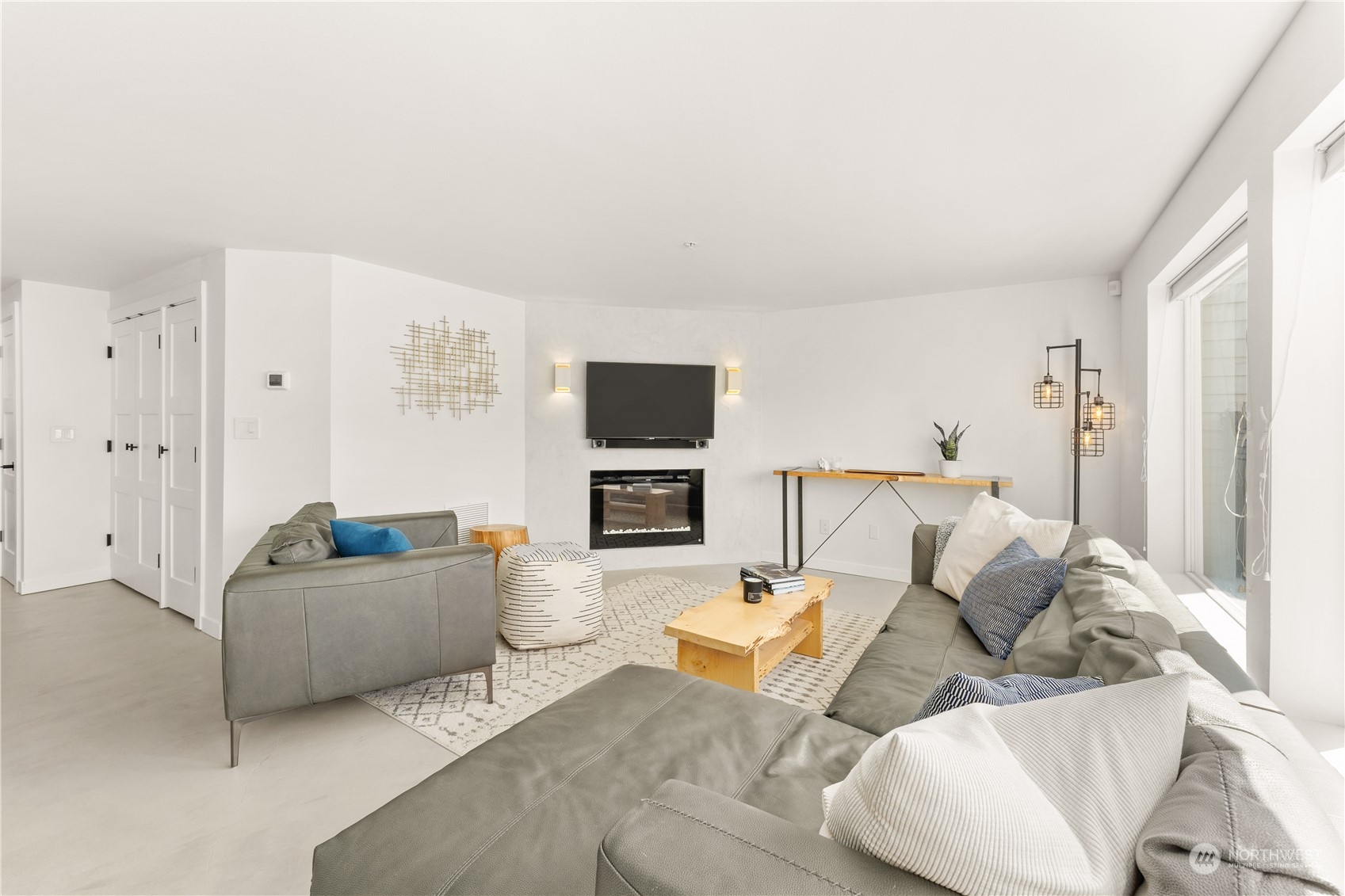 808 W Manson Highway Unit: D103