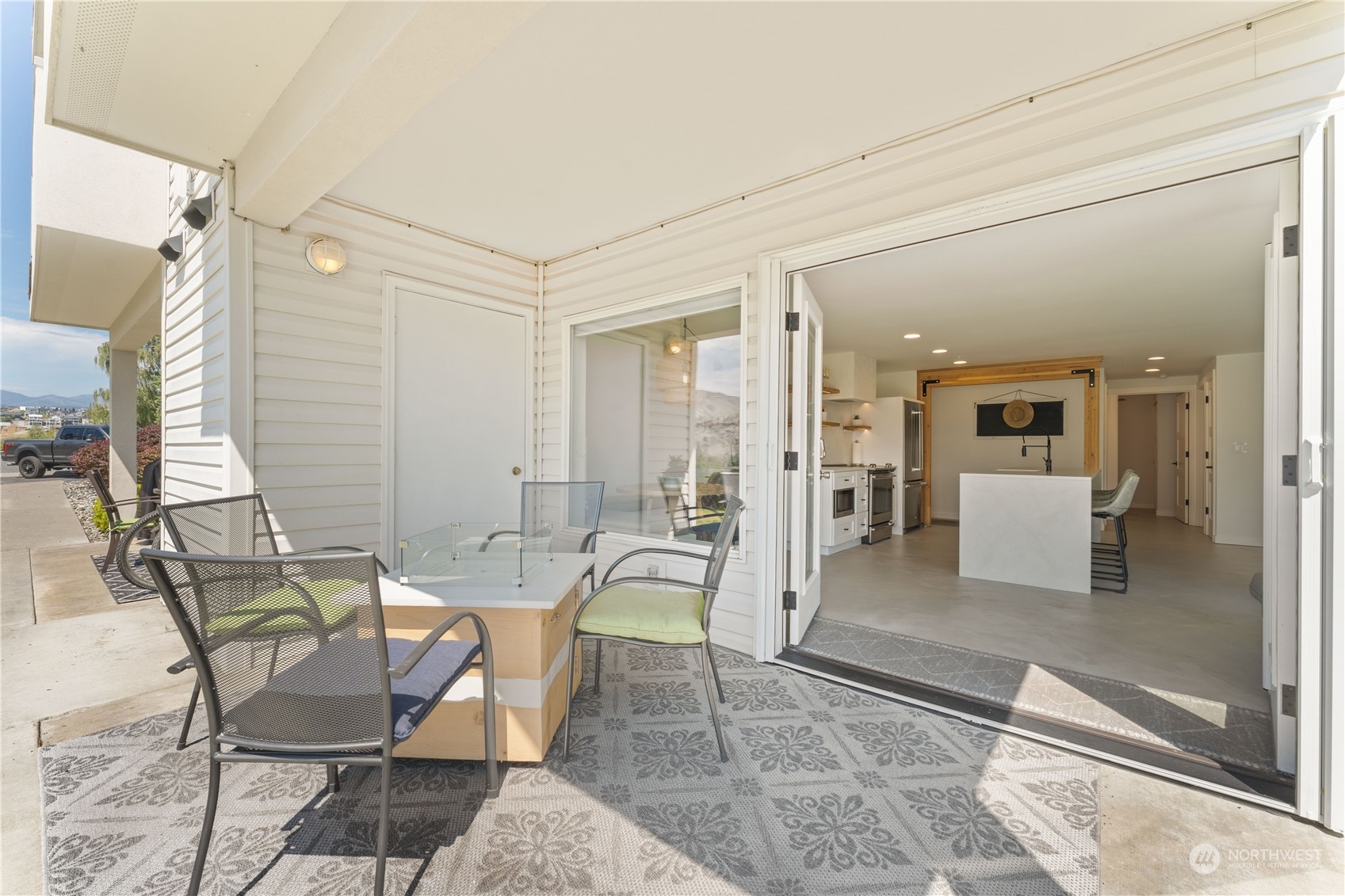 808 W Manson Highway Unit: D103