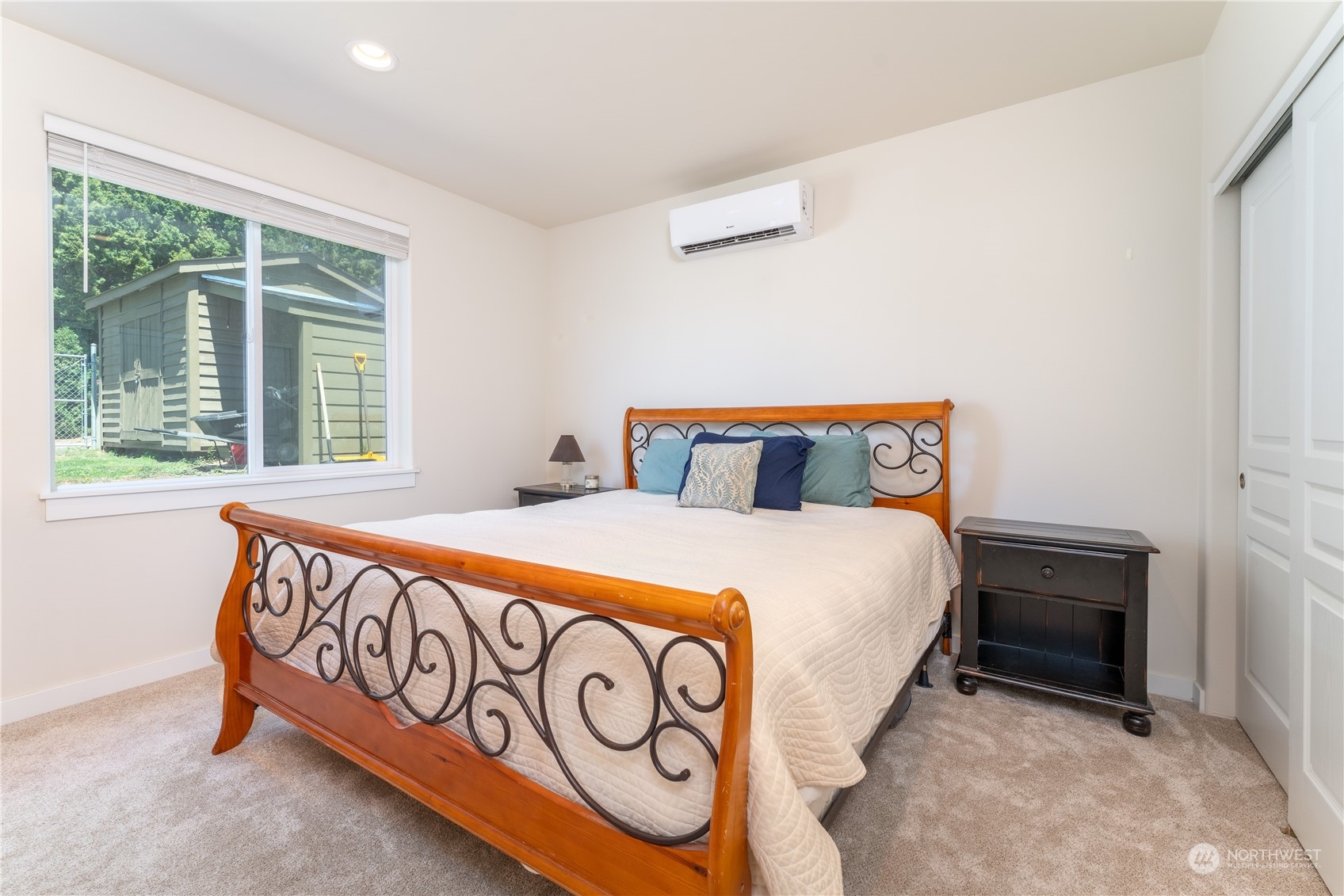 611 A E Okanogan Avenue