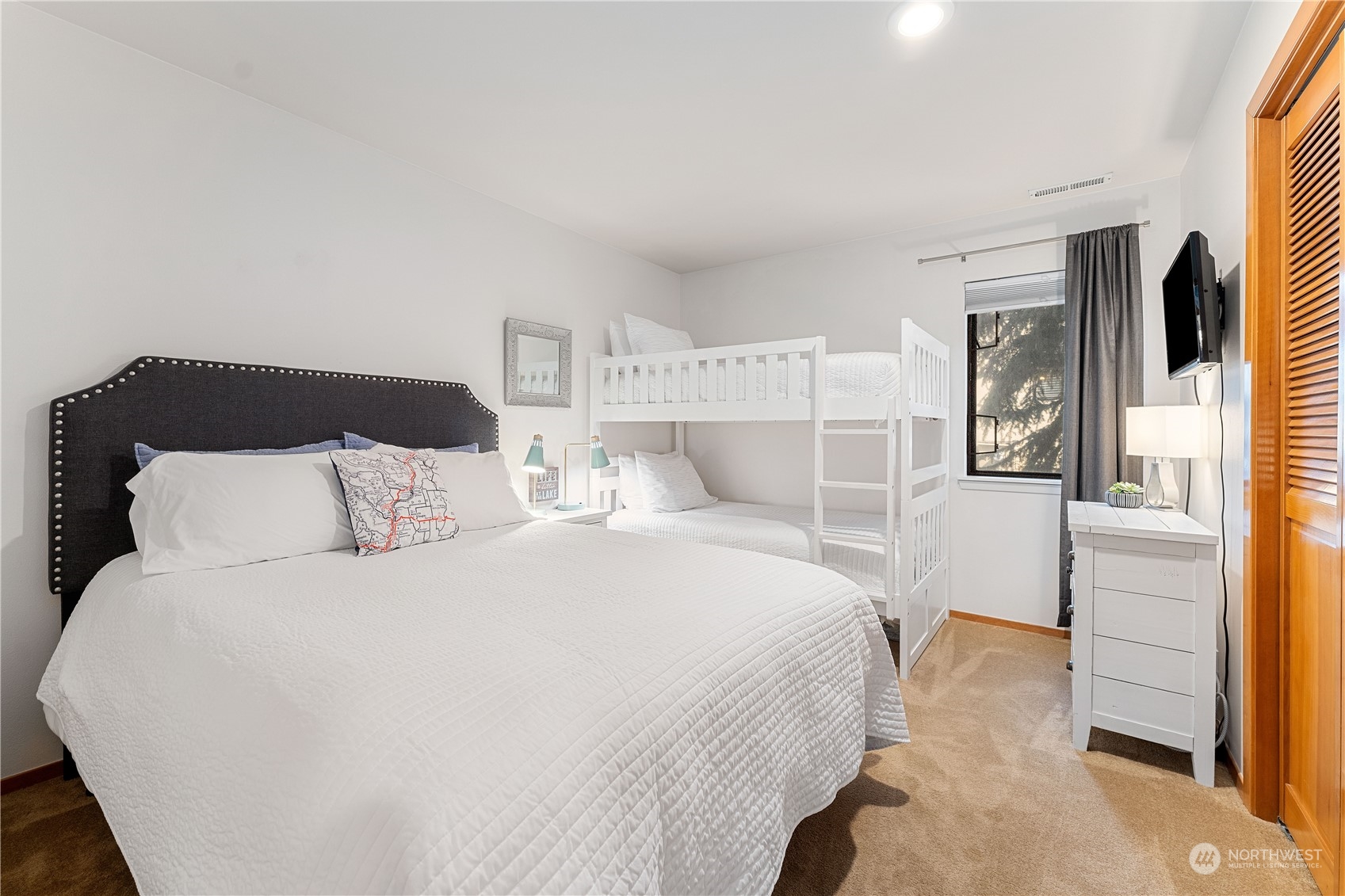 100 Lake Chelan Shores Drive Unit: 19-6