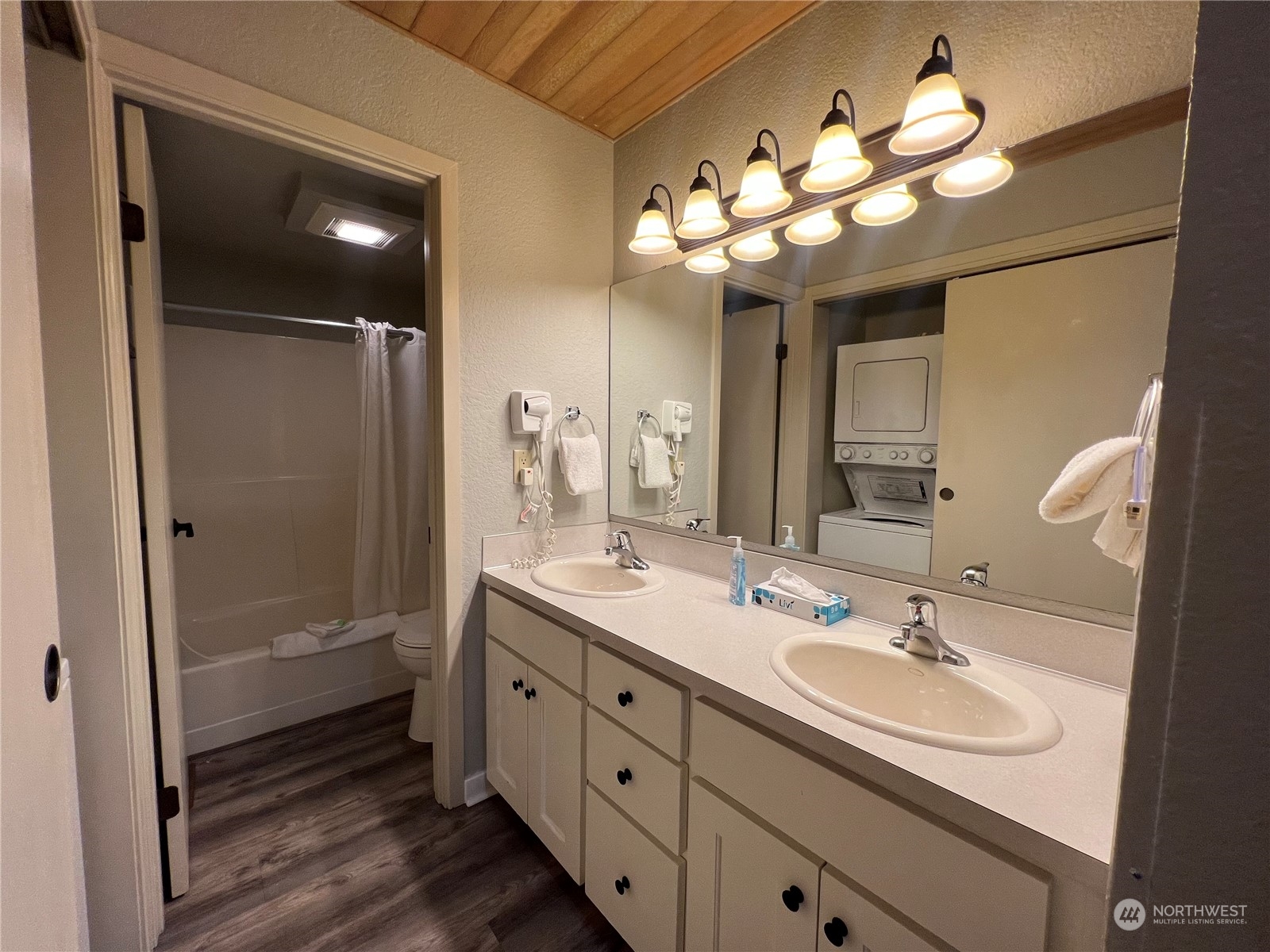 100 Lake Chelan Shores Drive Unit: 4-6K