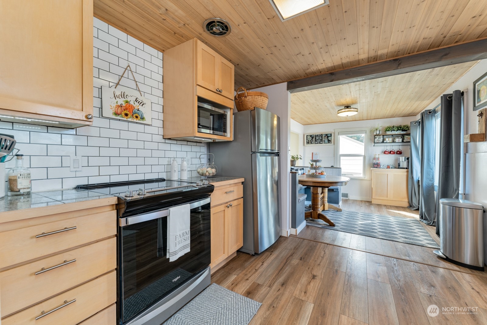 420 N Navarre St & Nixon Avenue