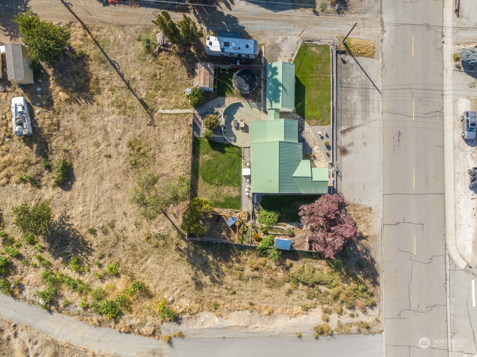 420 N Navarre St & Nixon Avenue