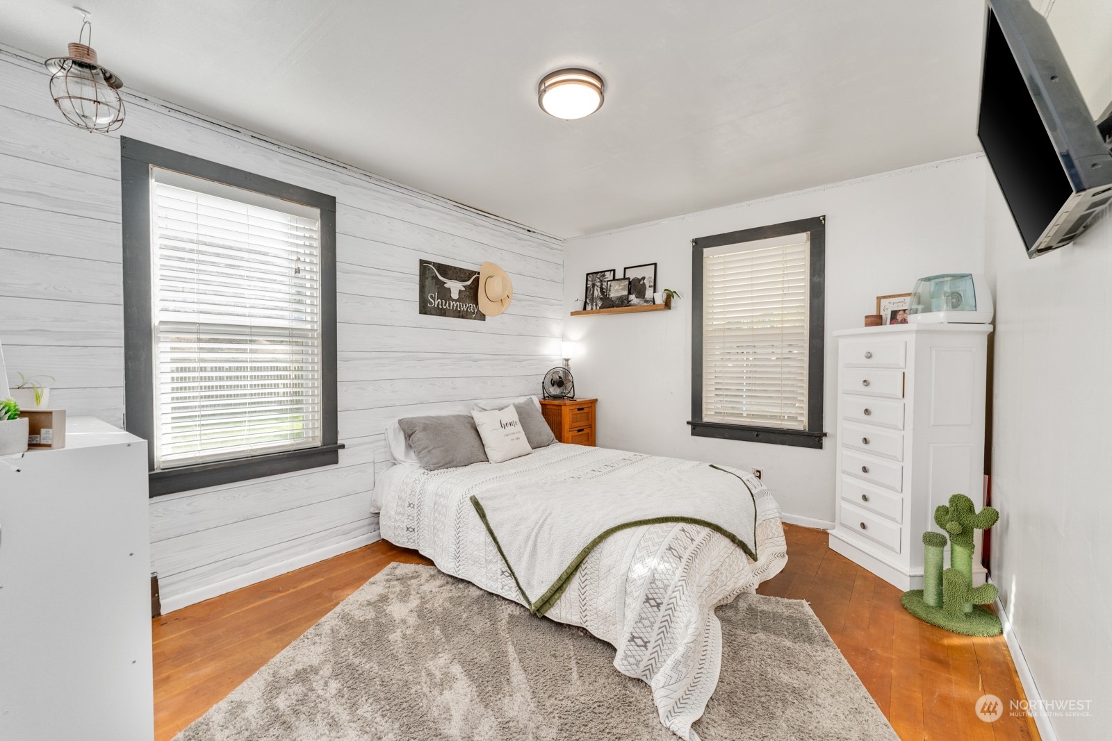 420 N Navarre St & Nixon Avenue