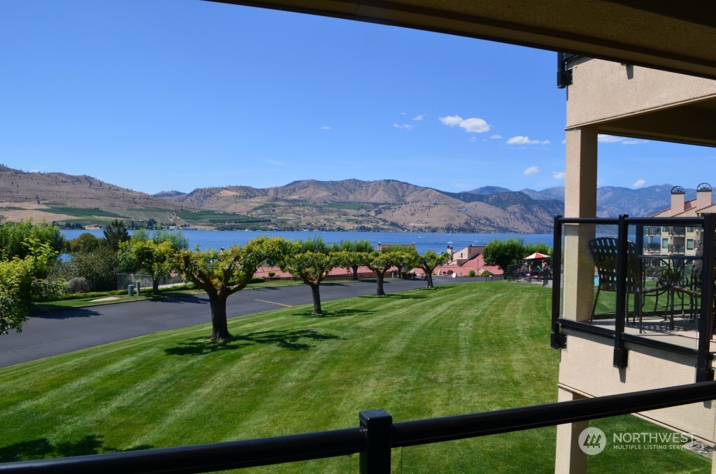 100 Lake Chelan Shores Drive Unit: 15-2