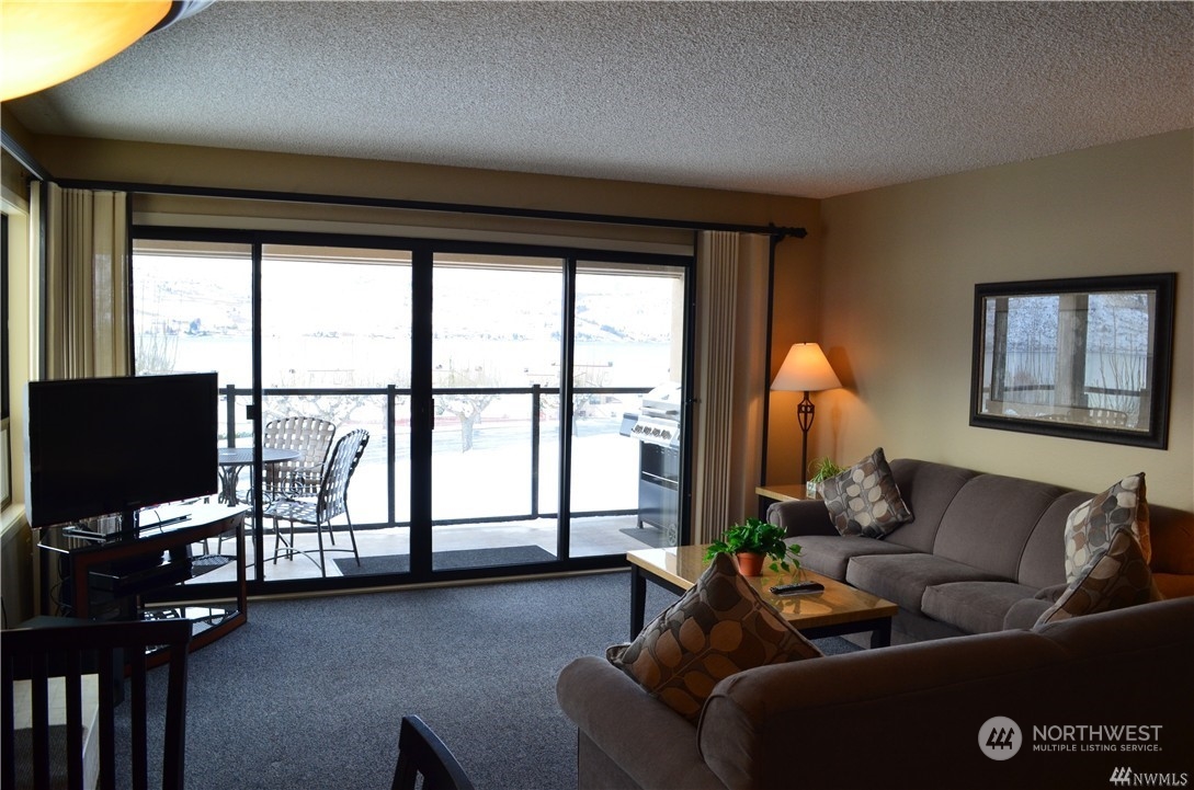 100 Lake Chelan Shores Drive Unit: 15-2
