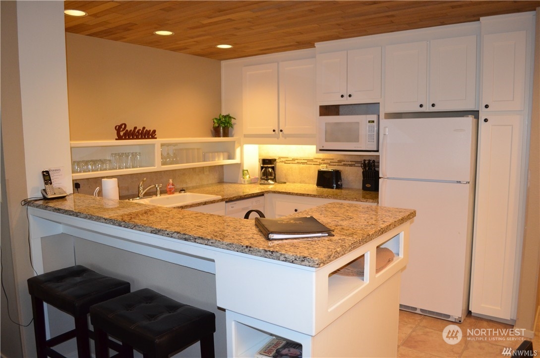 100 Lake Chelan Shores Drive Unit: 15-2