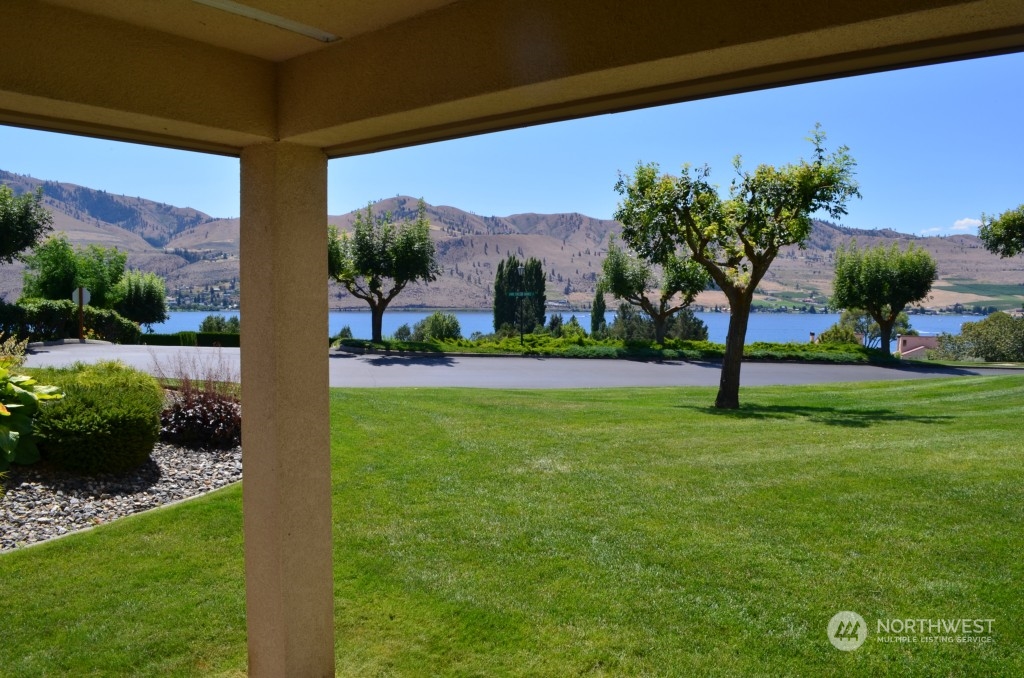100 Lake Chelan Shores Drive Unit: 15-2
