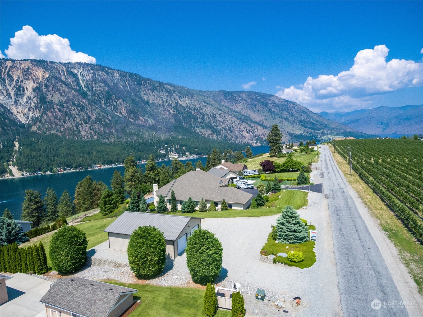 1795 Summit Boulevard