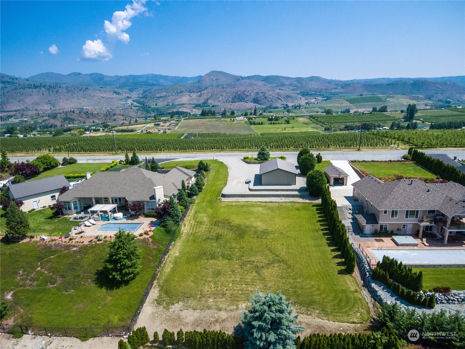 1795 Summit Boulevard