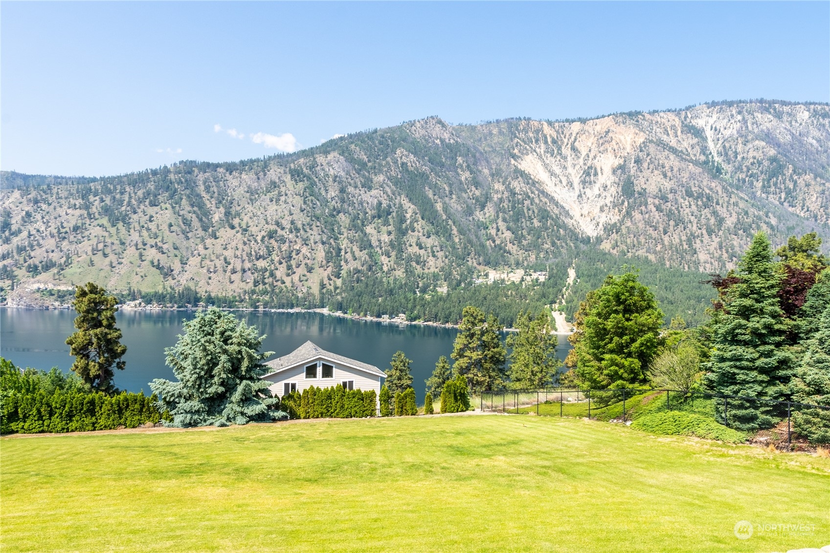 1795 Summit Boulevard