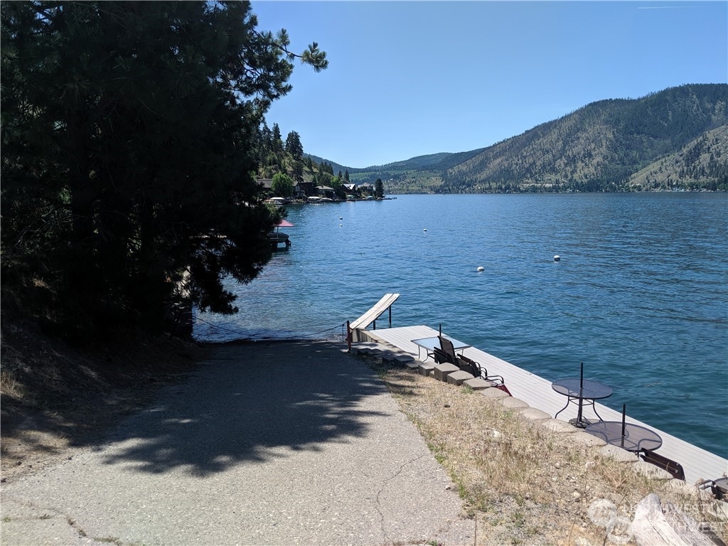 1795 Summit Boulevard