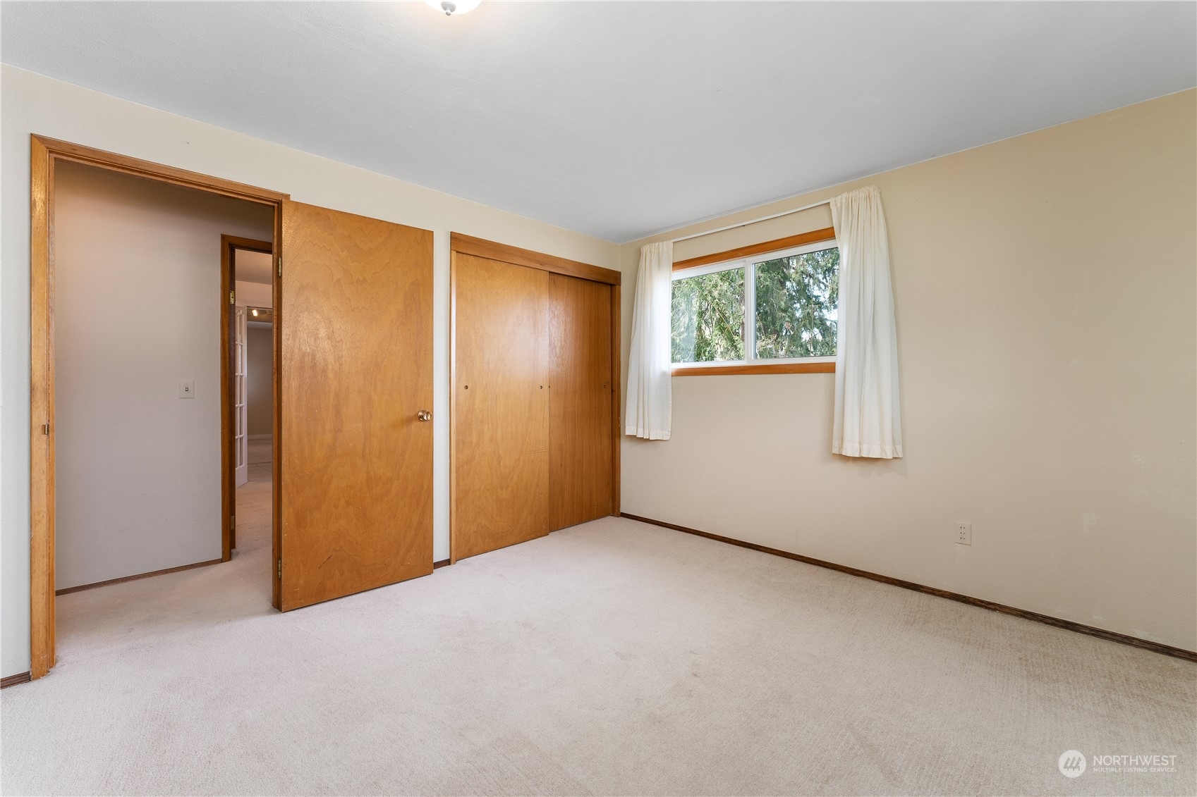 432 E Okanogan Avenue