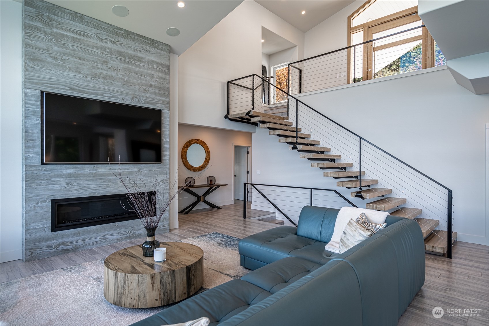 2902 S Lakeshore Road