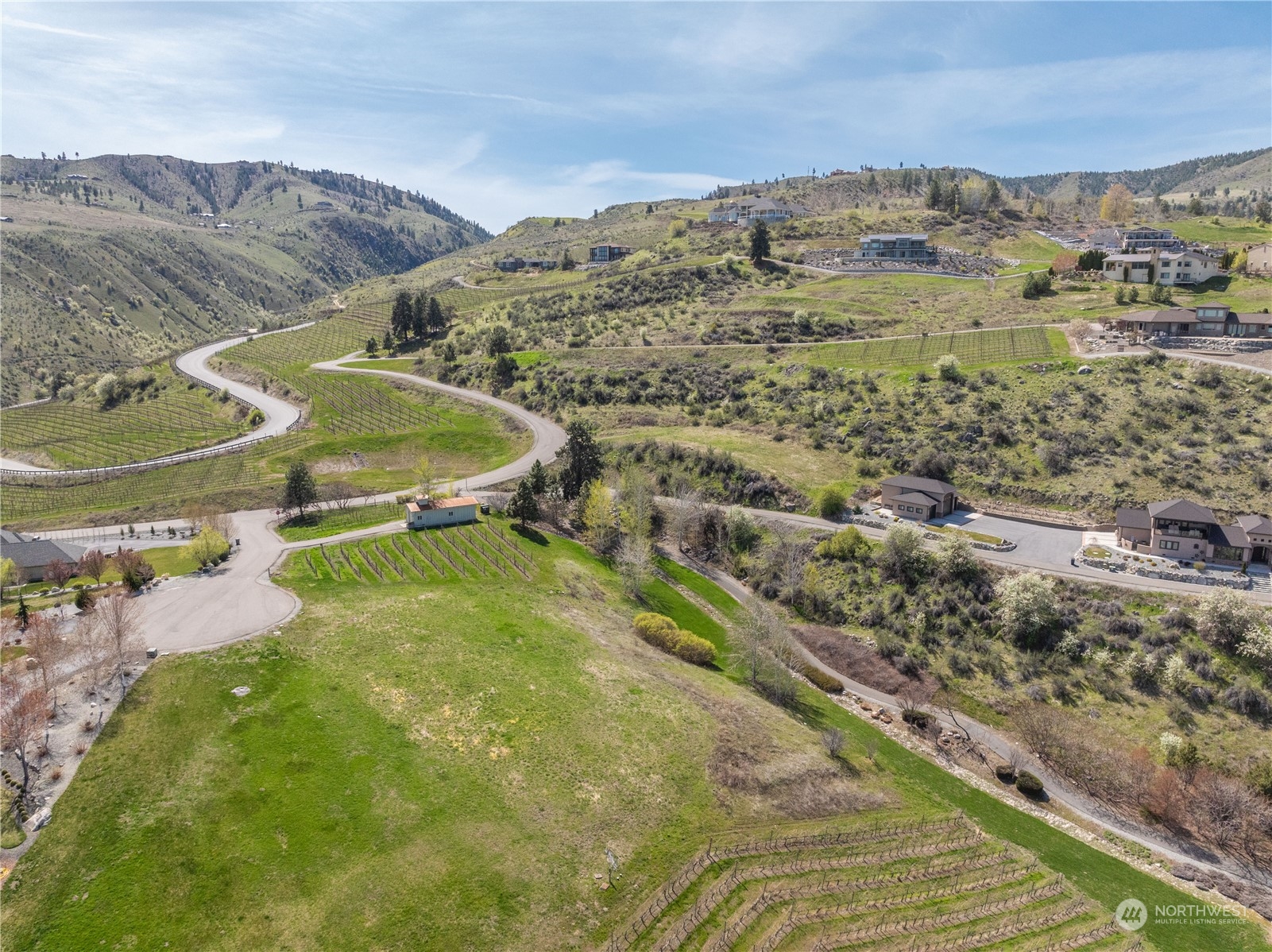 42 Sienna Court Unit: 6