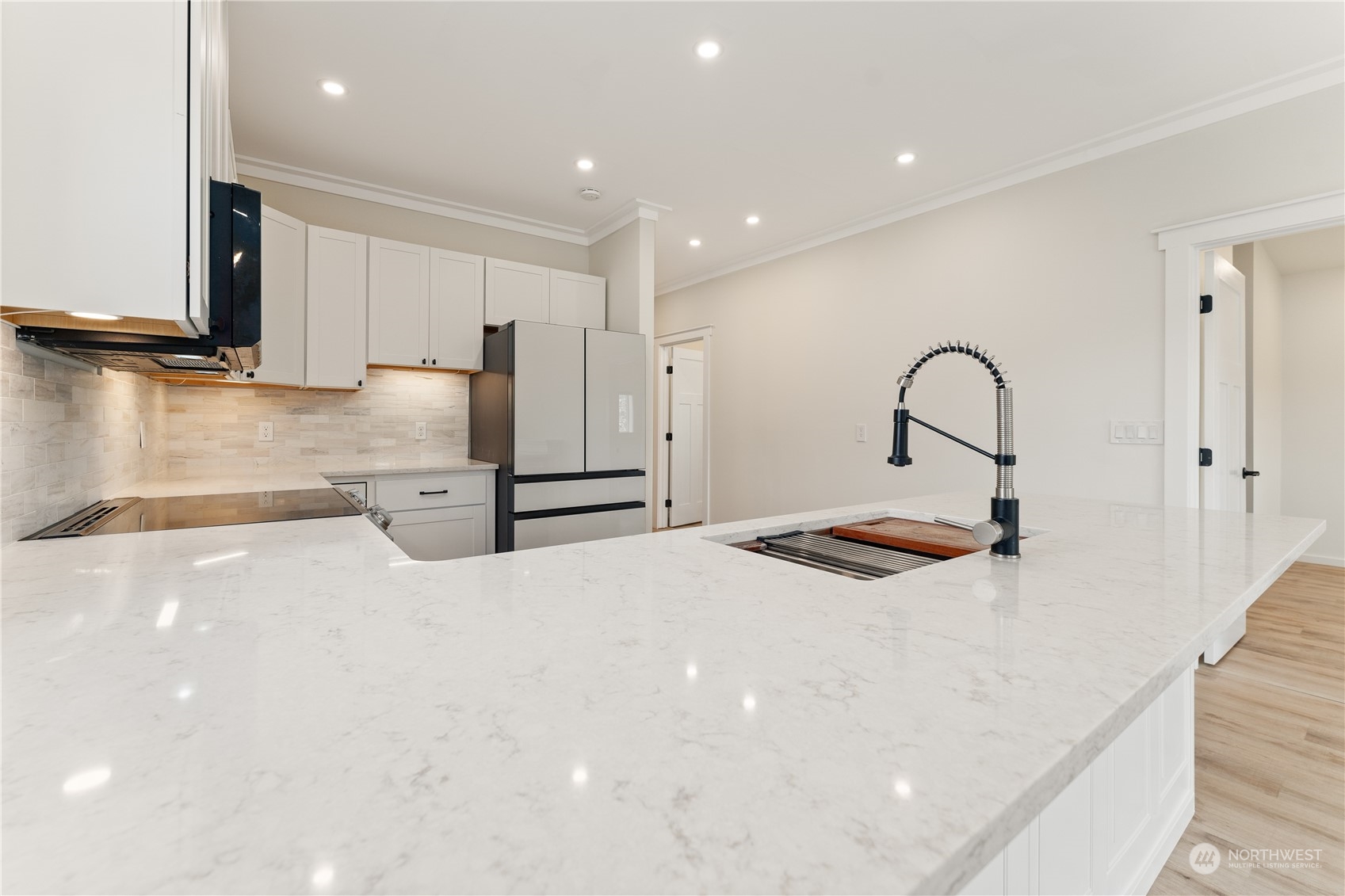 2932 Manson Boulevard