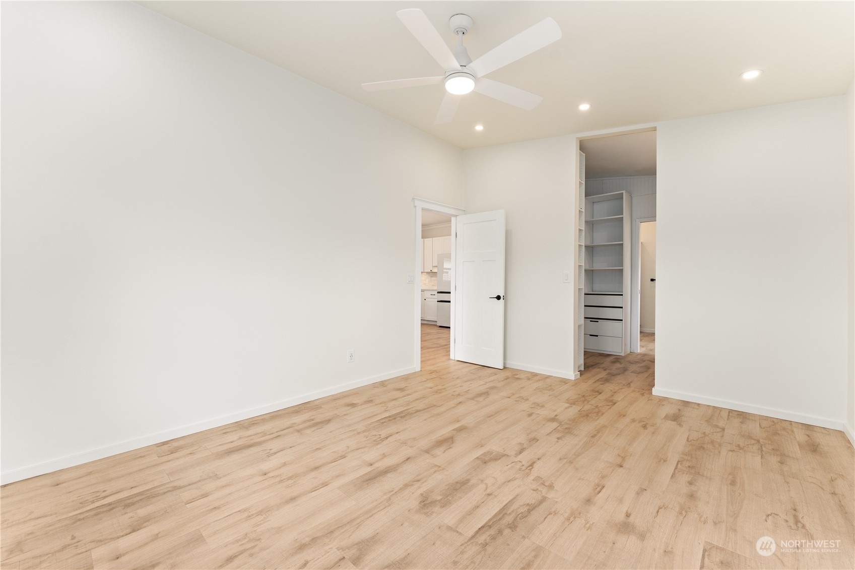 2932 Manson Boulevard