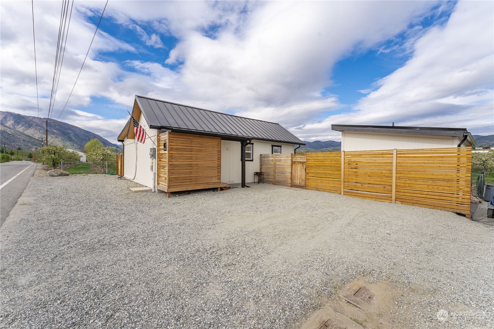 2932 Manson Boulevard