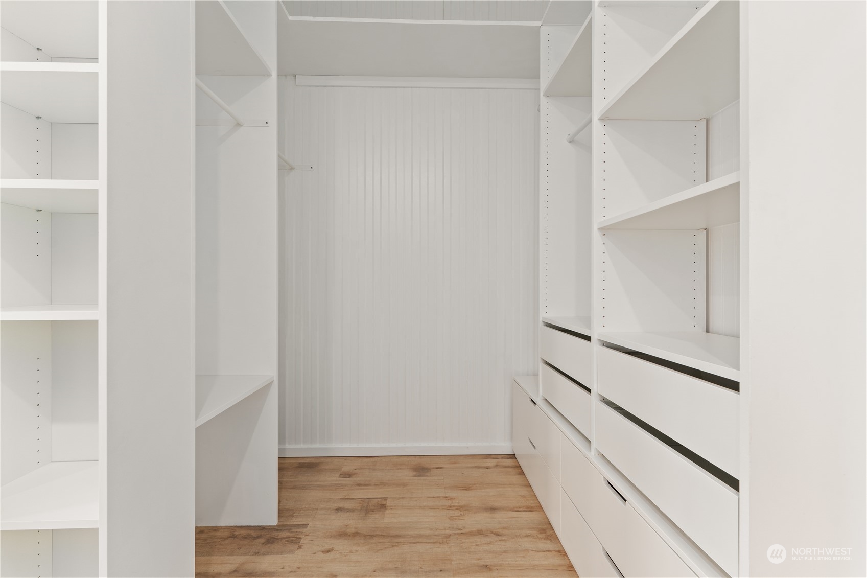 2932 Manson Boulevard