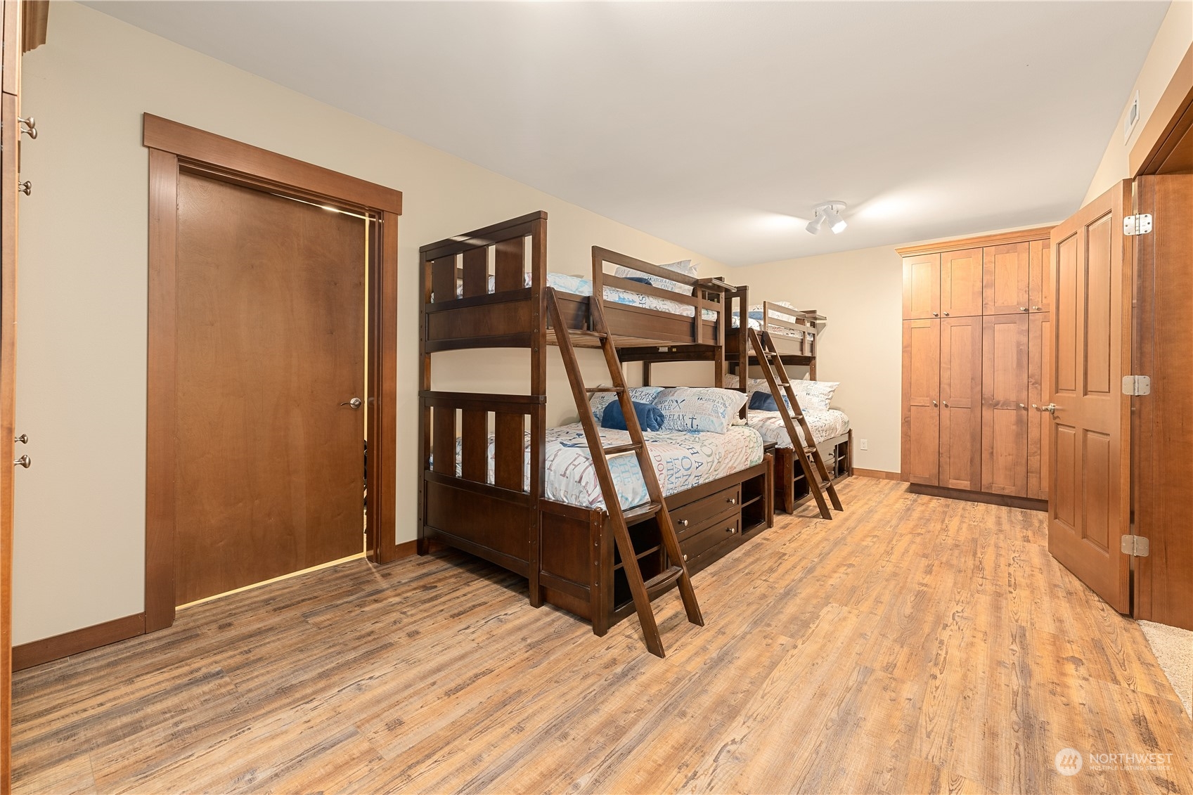 1300 S Lakeshore Road