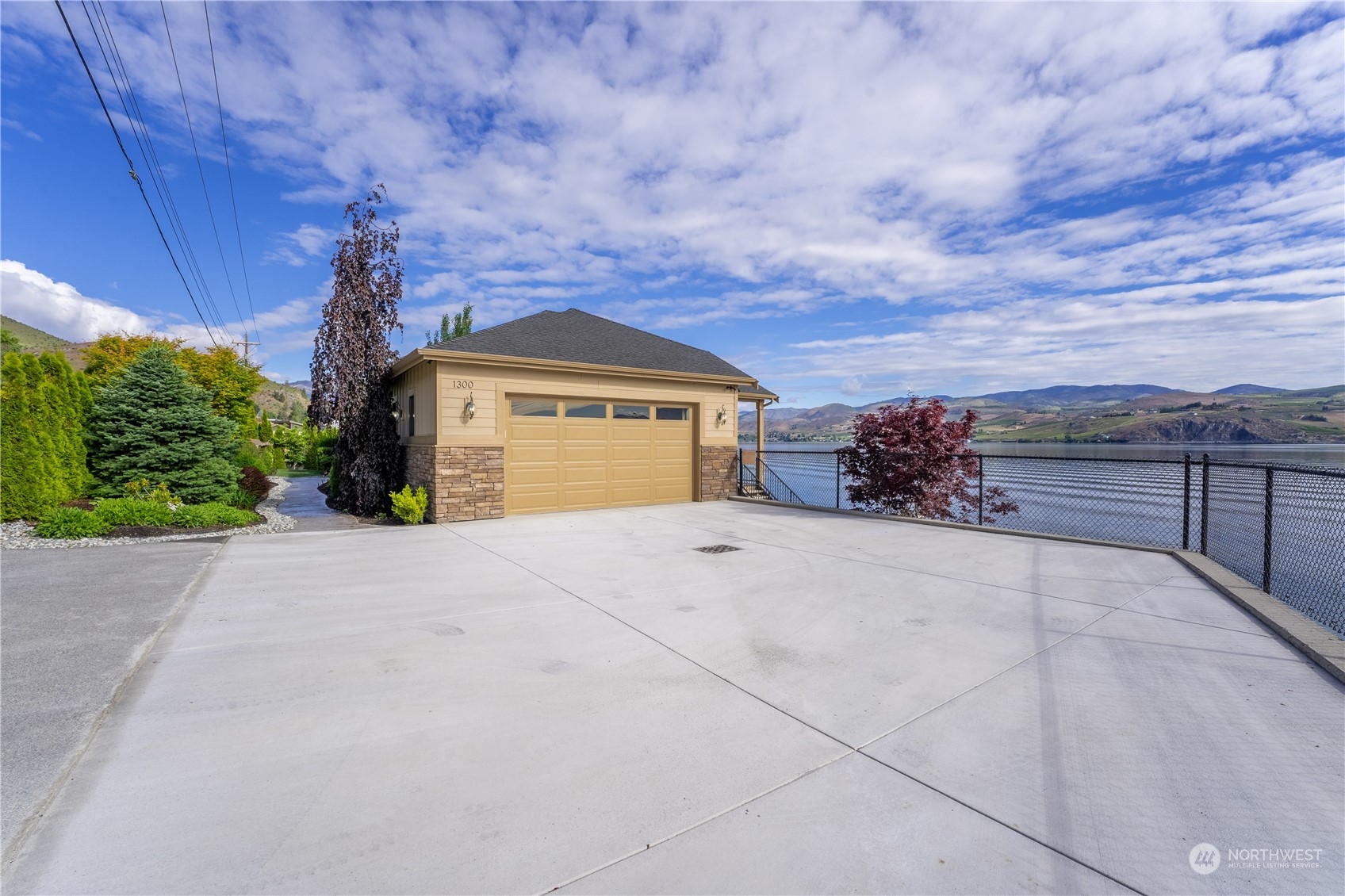 1300 S Lakeshore Road