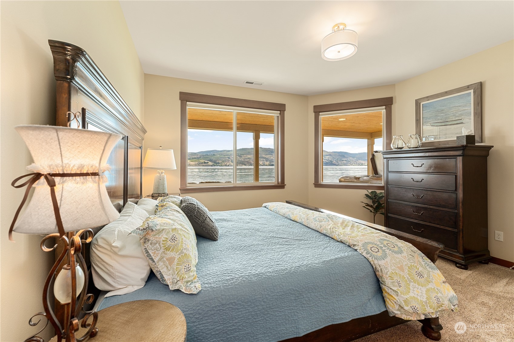 1300 S Lakeshore Road