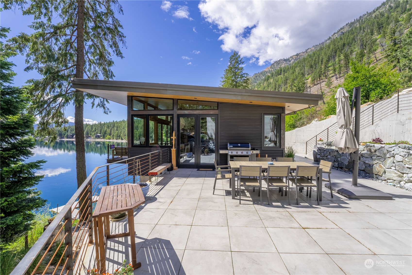 13561 S Lakeshore Road