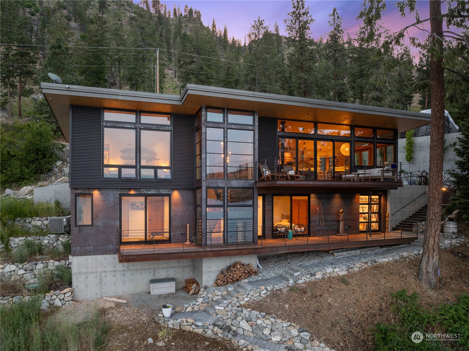 13561 S Lakeshore Road