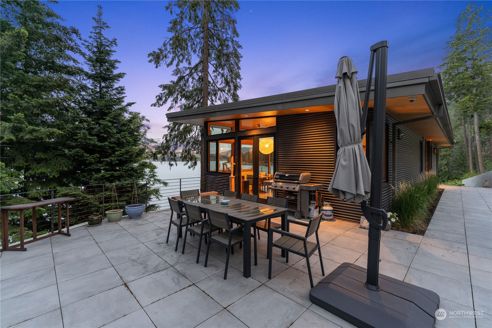 13561 S Lakeshore Road