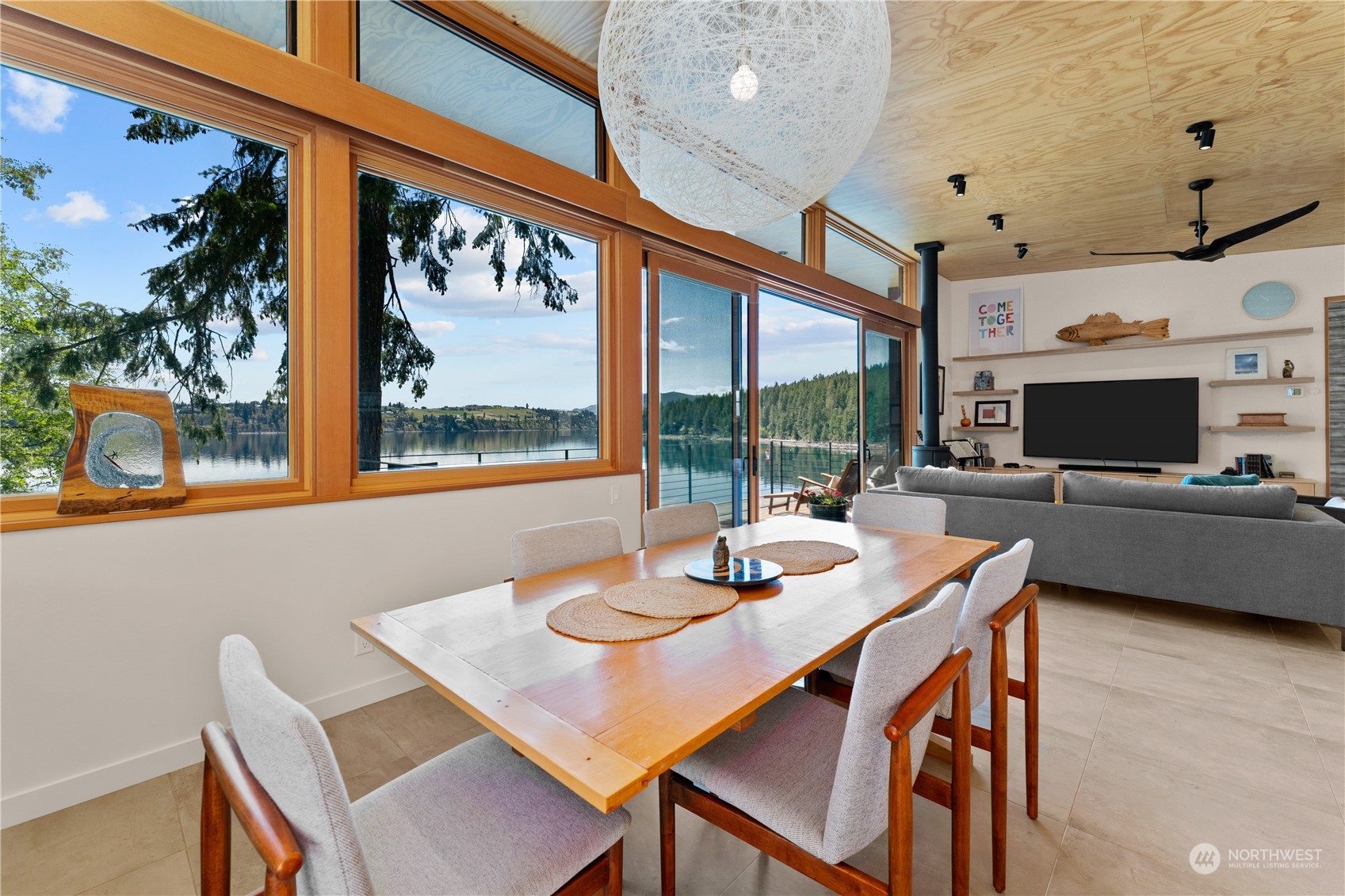 13561 S Lakeshore Road