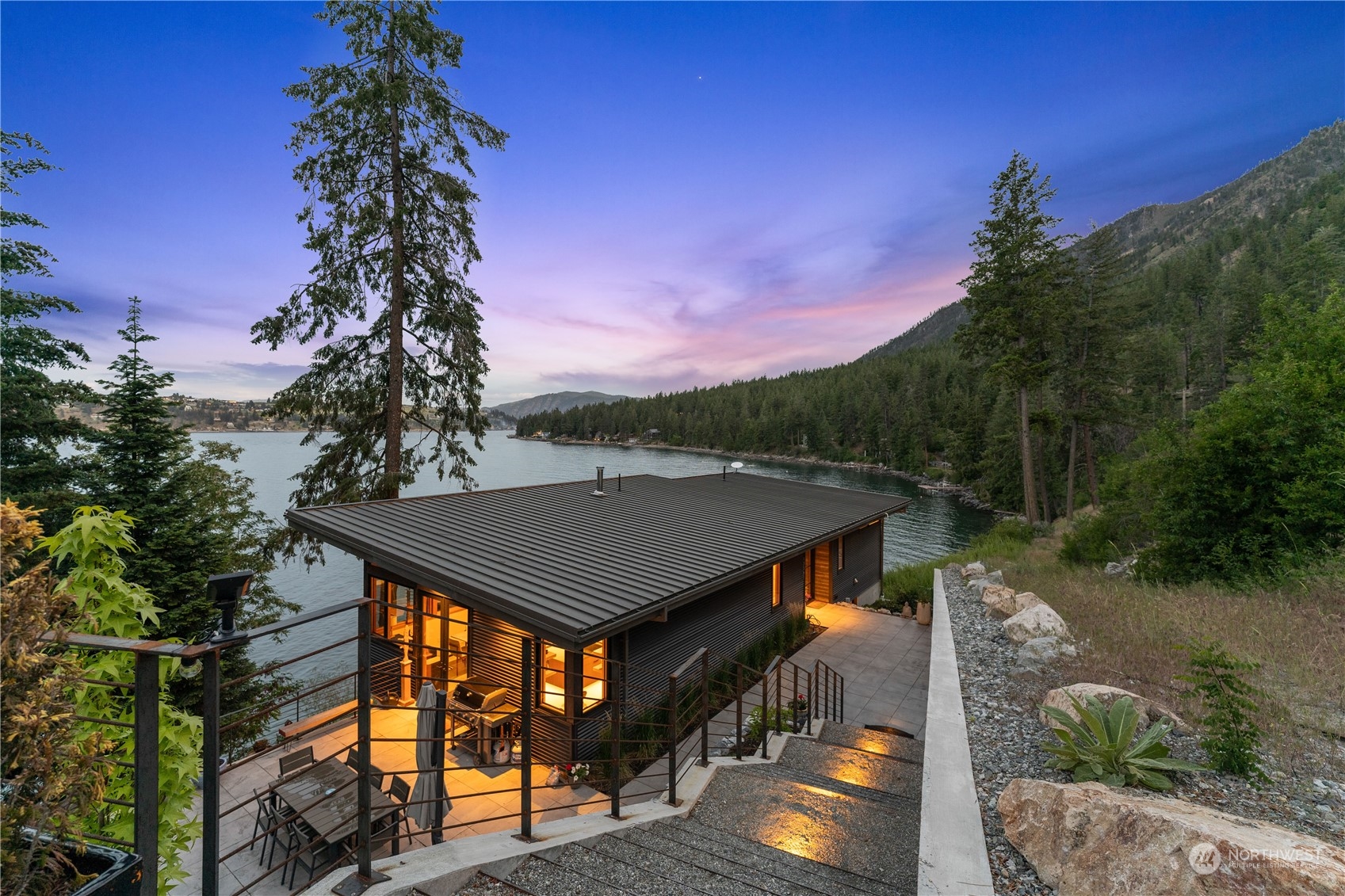 13561 S Lakeshore Road