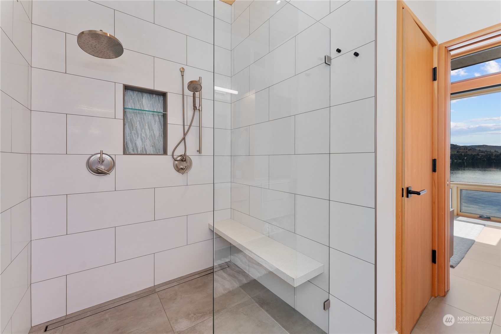 13561 S Lakeshore Road