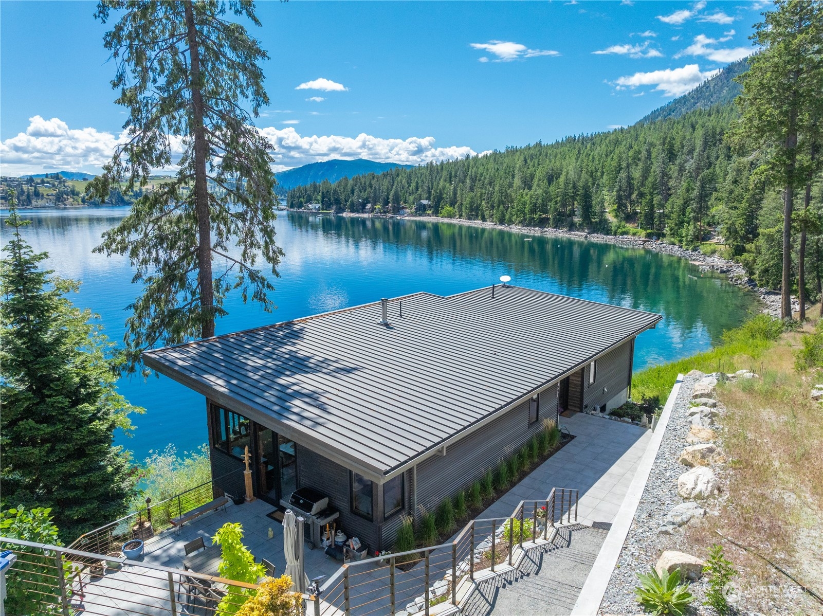 13561 S Lakeshore Road