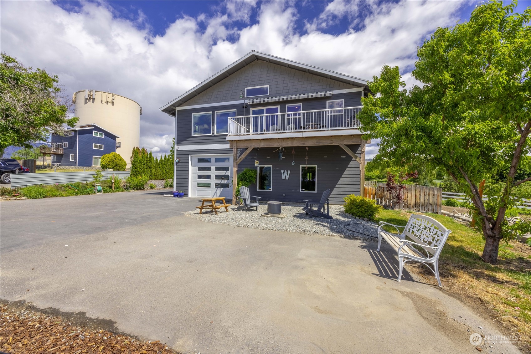 54 Stormy Vista Lane