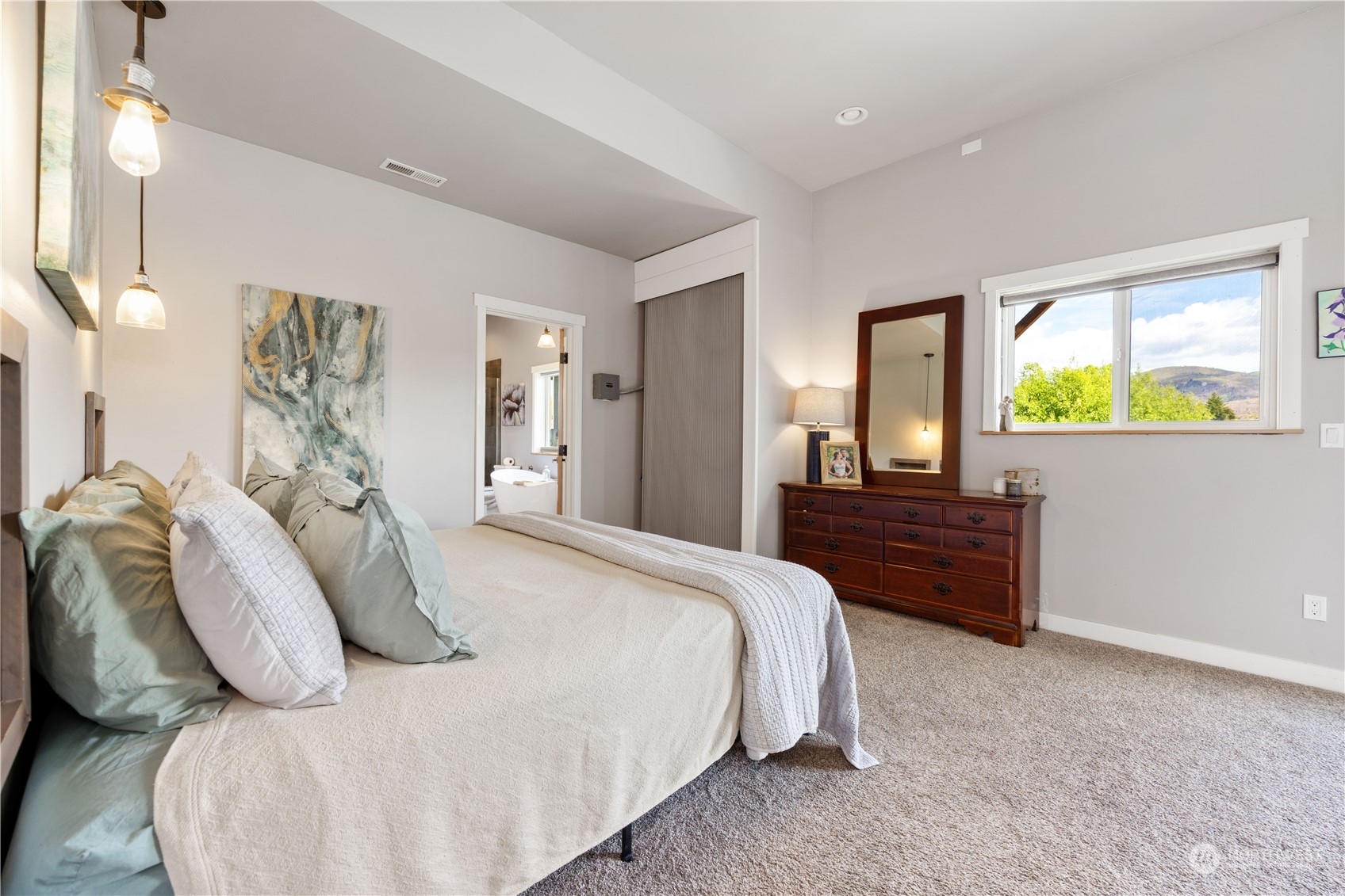 54 Stormy Vista Lane