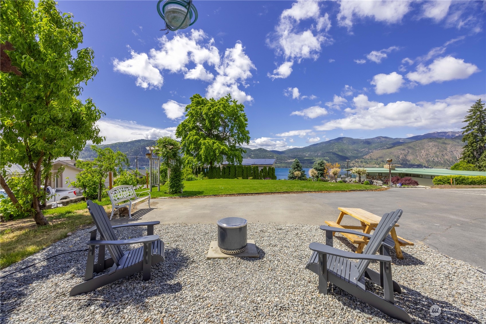 54 Stormy Vista Lane