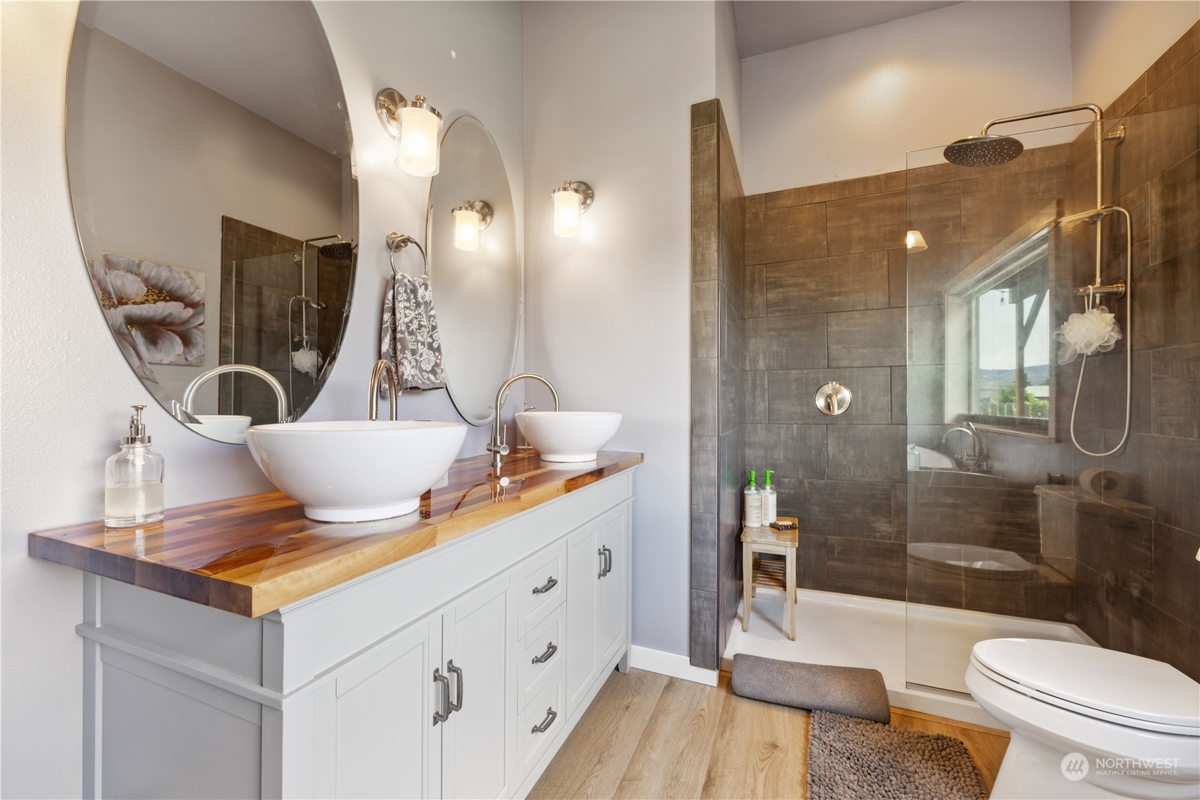 54 Stormy Vista Lane