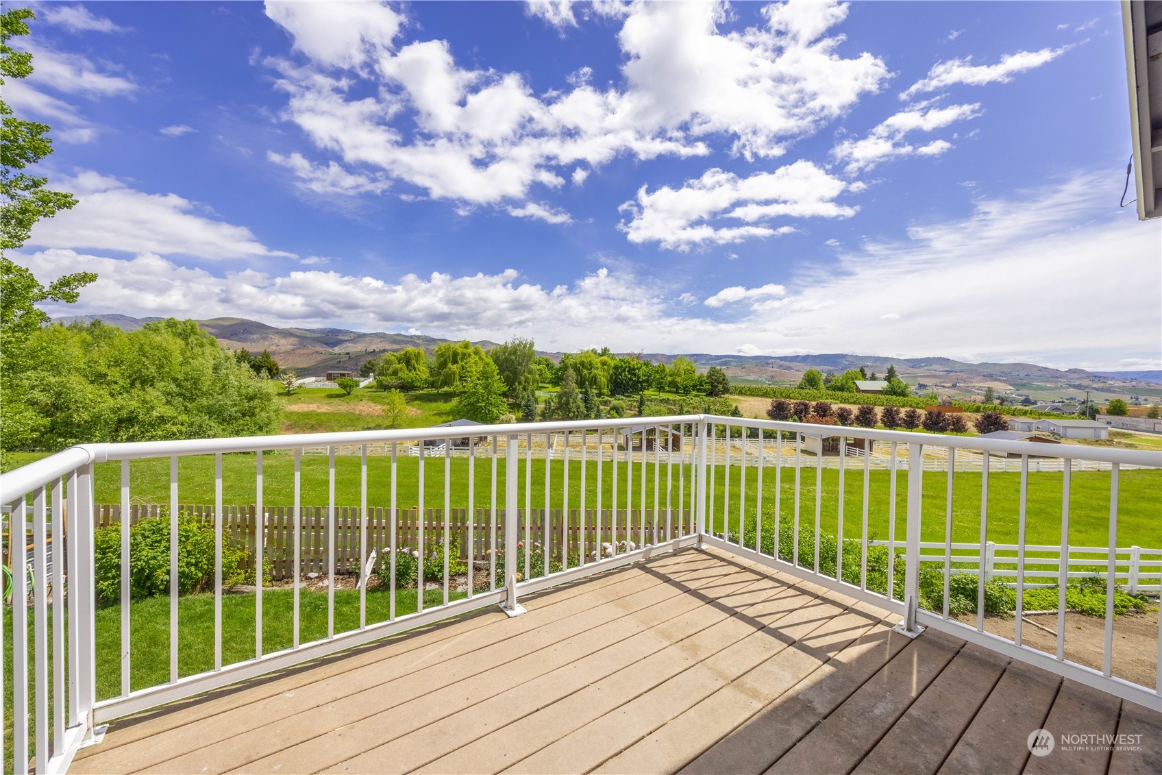 54 Stormy Vista Lane