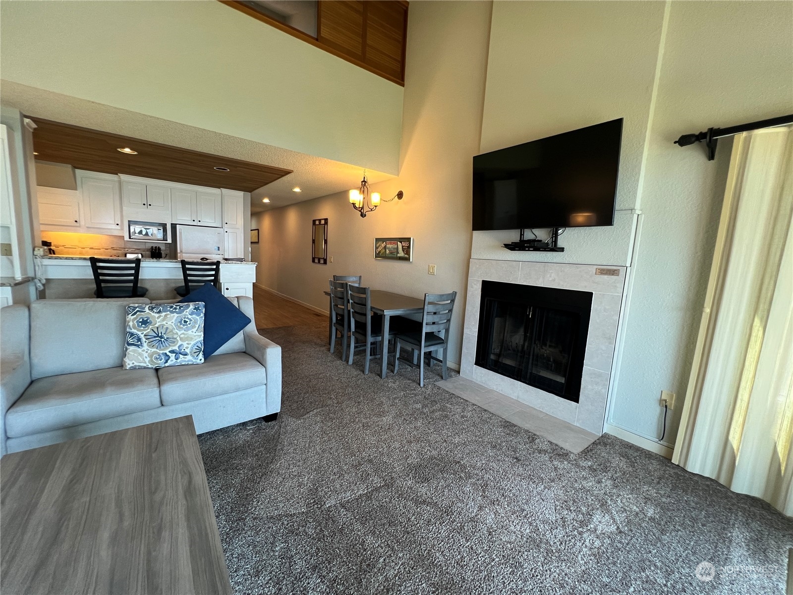 100 Lake Chelan Shores Drive Unit: 10-4