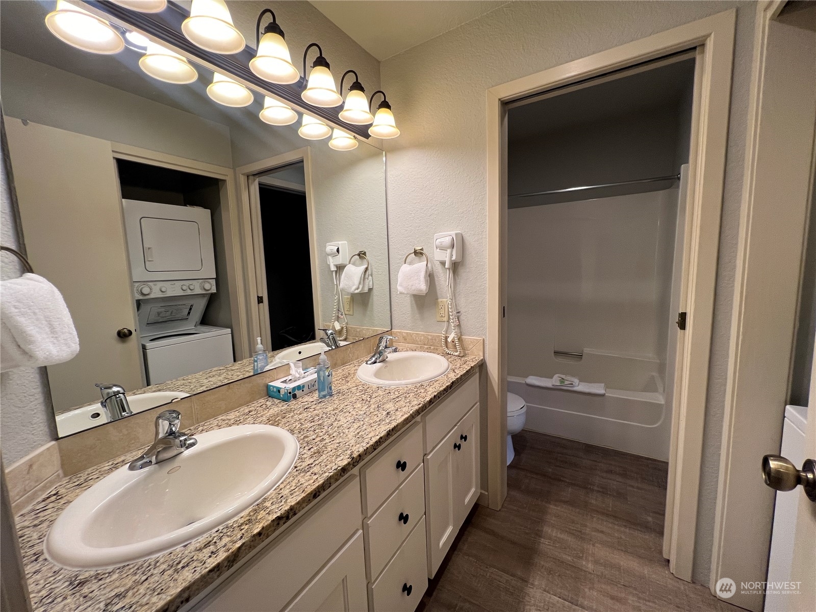 100 Lake Chelan Shores Drive Unit: 10-4